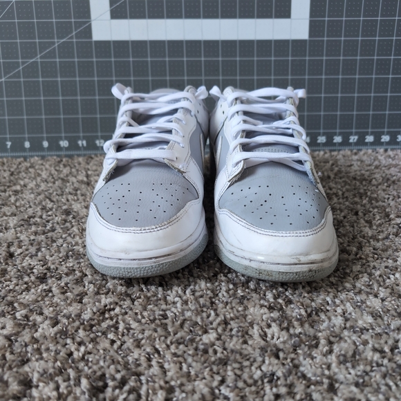 Grey Dunks - Picture 3 of 6